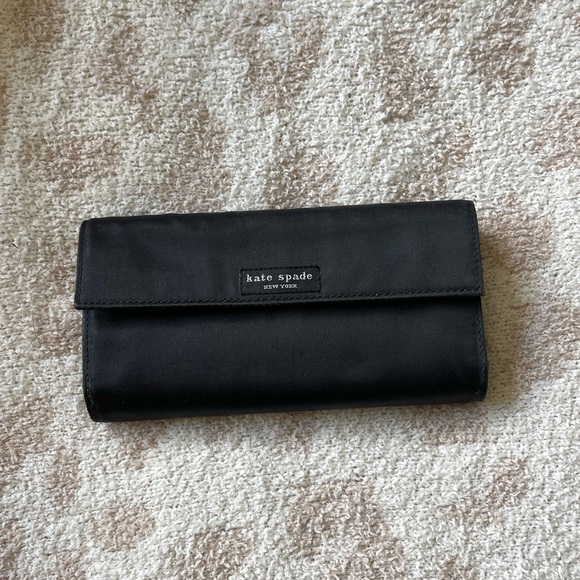 KATE SPADE WALLET - Picture 7 of 7